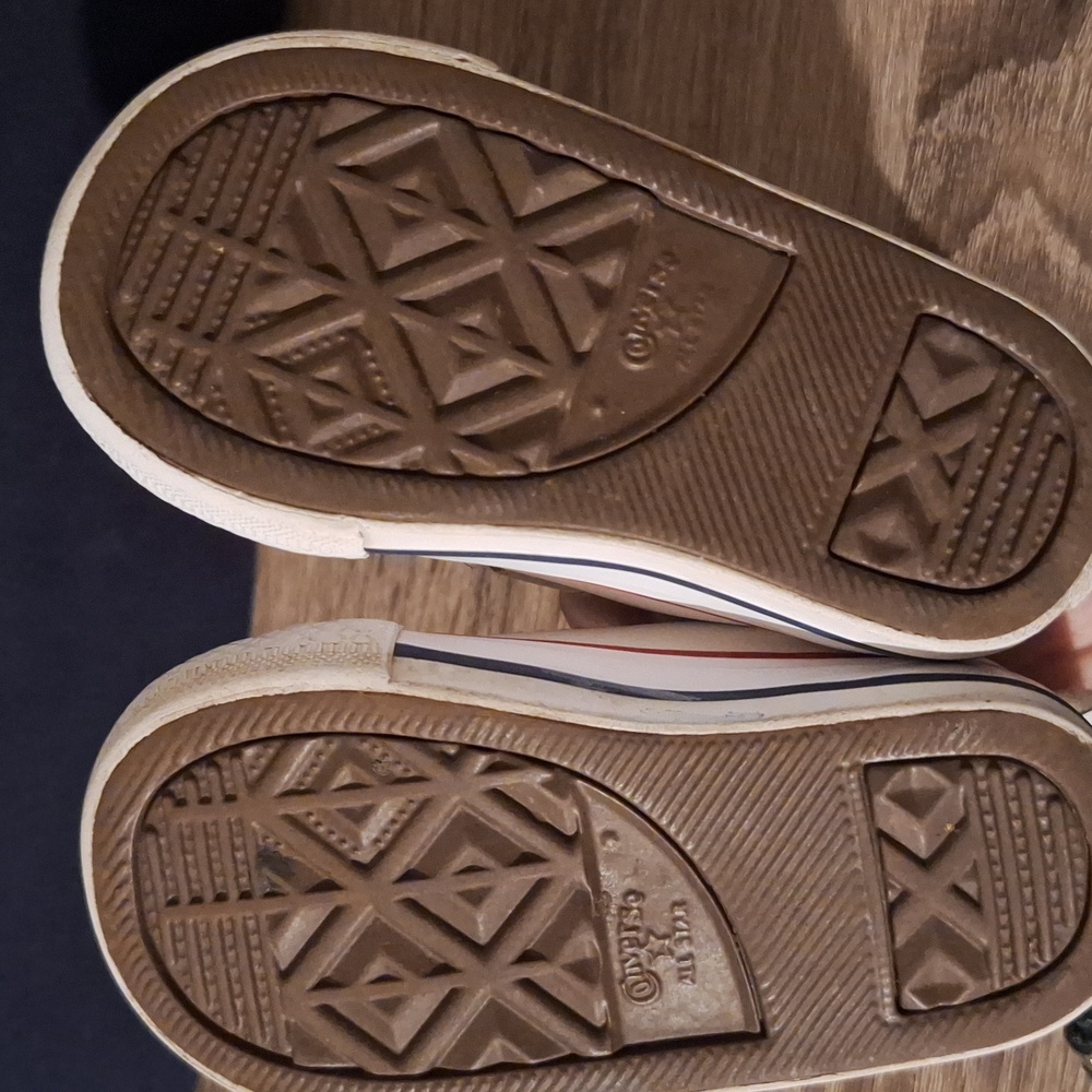 Toddler White Velcro Converse Sneakers - Picture 3 of 5